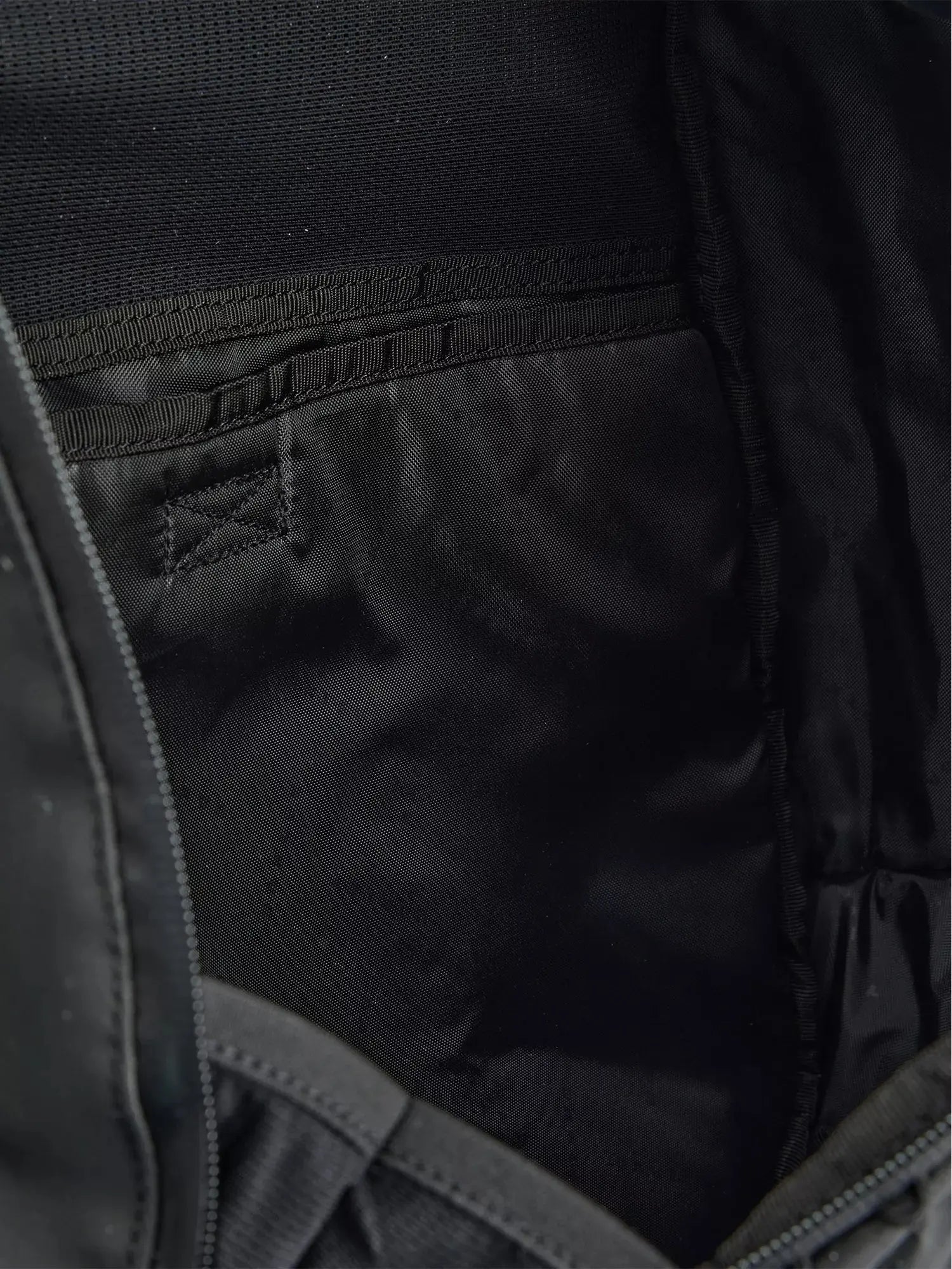 Men's Latitude Woven Sling Pack Oakley